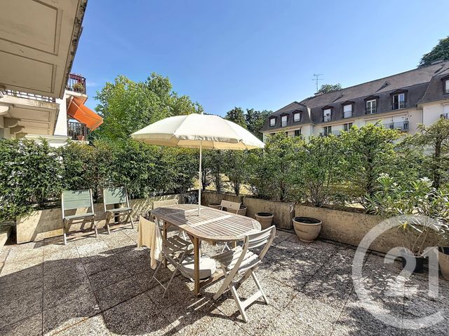 Appartement F3 à vendre - 3 pièces - 68.16 m2 - FONTAINEBLEAU - 77 - ILE-DE-FRANCE - Century 21 Agence Babut
