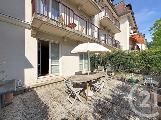 Appartement F3 à vendre - 3 pièces - 68.16 m2 - FONTAINEBLEAU - 77 - ILE-DE-FRANCE - Century 21 Agence Babut