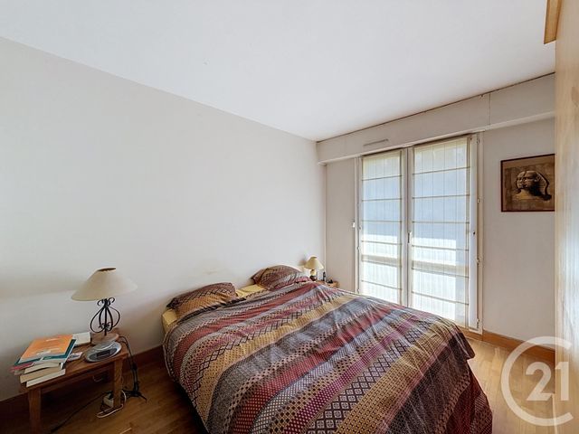 Appartement F3 à vendre - 3 pièces - 68.16 m2 - FONTAINEBLEAU - 77 - ILE-DE-FRANCE - Century 21 Agence Babut