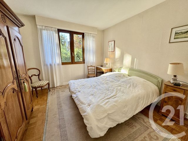 Afficher la photo en grand Appartement F6 à vendre - 6 pièces - 111.69 m2 - AVON - 77 - ILE-DE-FRANCE - Century 21 Agence Babut