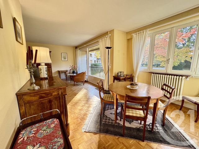 Afficher la photo en grand Appartement F6 à vendre - 6 pièces - 111.69 m2 - AVON - 77 - ILE-DE-FRANCE - Century 21 Agence Babut