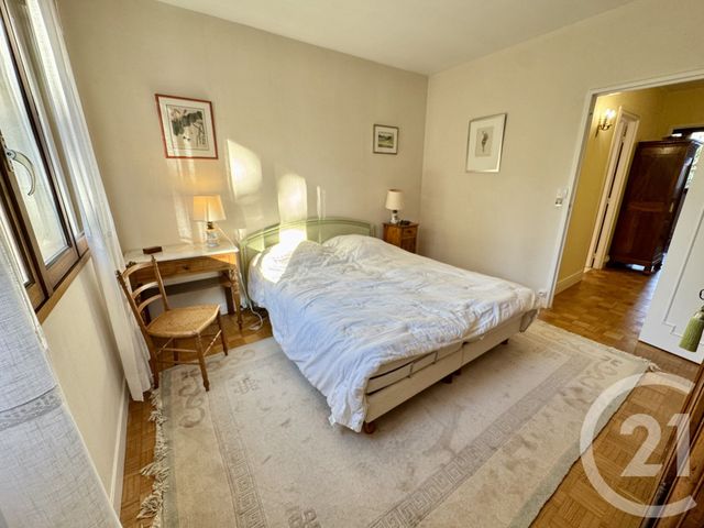 Afficher la photo en grand Appartement F6 à vendre - 6 pièces - 111.69 m2 - AVON - 77 - ILE-DE-FRANCE - Century 21 Agence Babut
