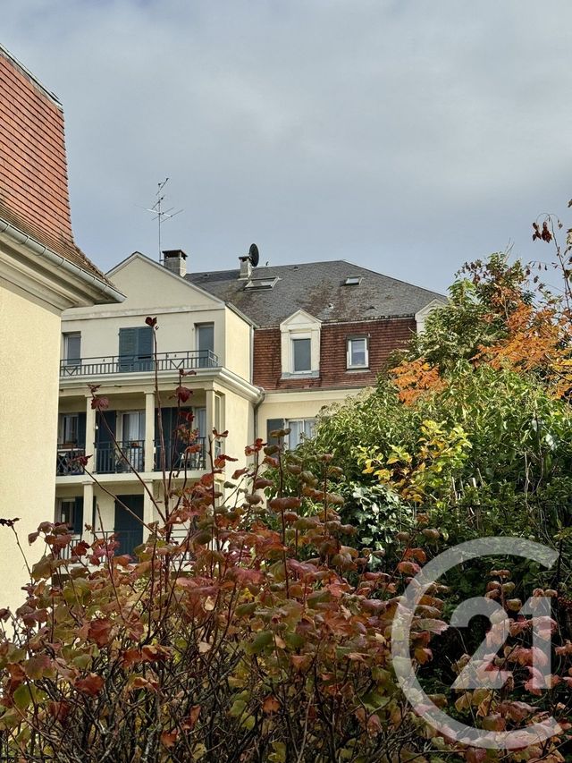 Afficher la photo en grand Appartement Studio à vendre - 1 pièce - 31.41 m2 - FONTAINEBLEAU - 77 - ILE-DE-FRANCE - Century 21 Agence Babut