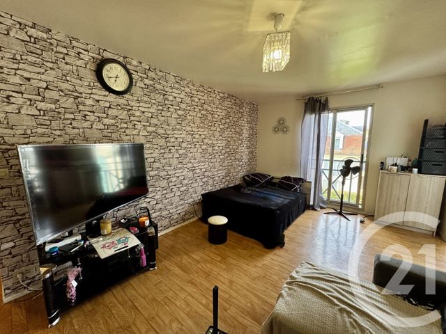 Afficher la photo en grand Appartement Studio à vendre - 1 pièce - 31.41 m2 - FONTAINEBLEAU - 77 - ILE-DE-FRANCE - Century 21 Agence Babut