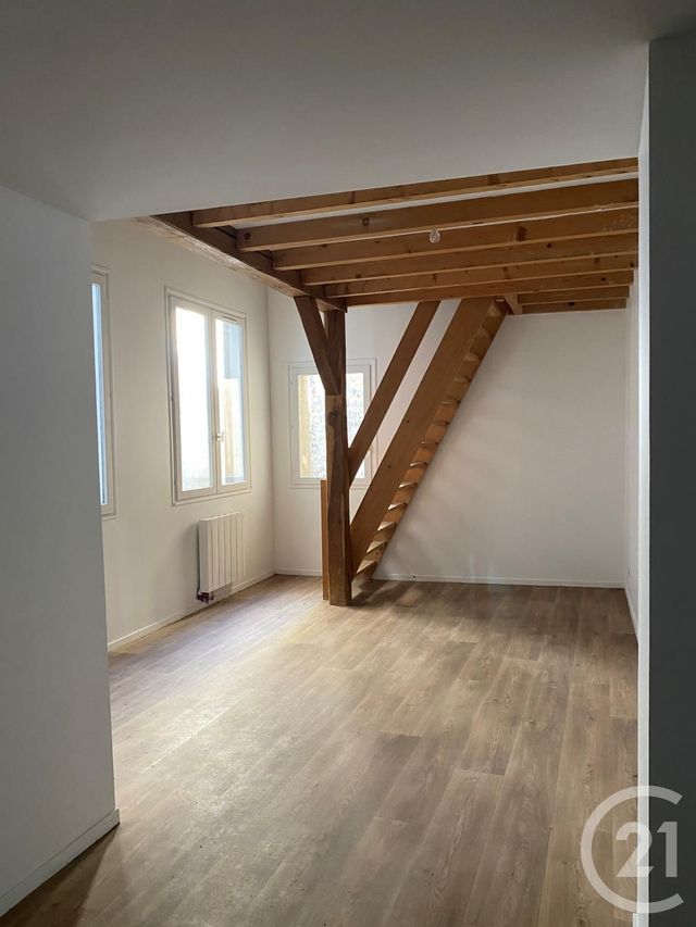 entreprise à louer - 55.6 m2 - FONTAINEBLEAU - 77 - ILE-DE-FRANCE - Century 21 Agence Babut