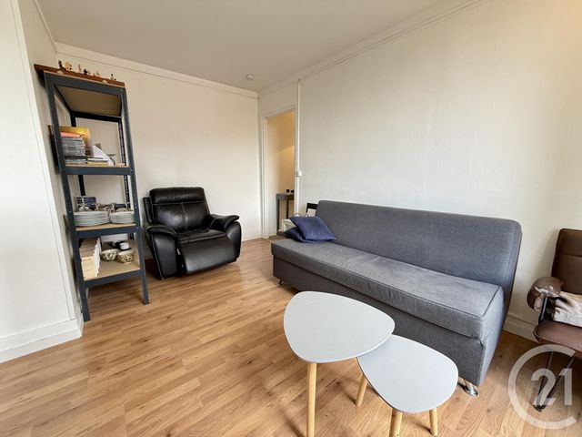 Appartement à vendre - 3 pièces - 49.65 m2 - FONTAINEBLEAU - 77 - ILE-DE-FRANCE - Century 21 Agence Babut