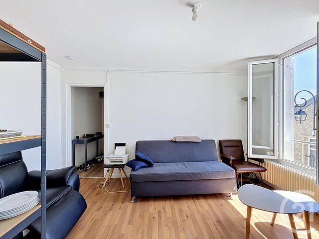 Appartement 3 pièces à vendre - 3 pièces - 49.65 m2 - FONTAINEBLEAU - 77 - ILE-DE-FRANCE - Century 21 Agence Babut
