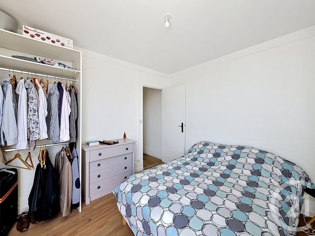 Appartement 3 pièces à vendre - 3 pièces - 49.65 m2 - FONTAINEBLEAU - 77 - ILE-DE-FRANCE - Century 21 Agence Babut