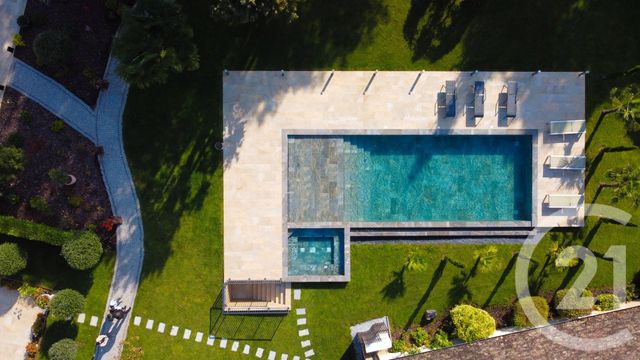 maison à vendre - 13 pièces - 357.69 m2 - SAMOREAU - 77 - ILE-DE-FRANCE - Century 21 Agence Babut