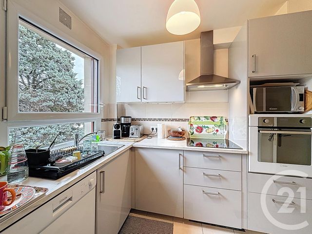 Appartement F4 à vendre - 4 pièces - 78.67 m2 - FONTAINEBLEAU - 77 - ILE-DE-FRANCE - Century 21 Agence Babut