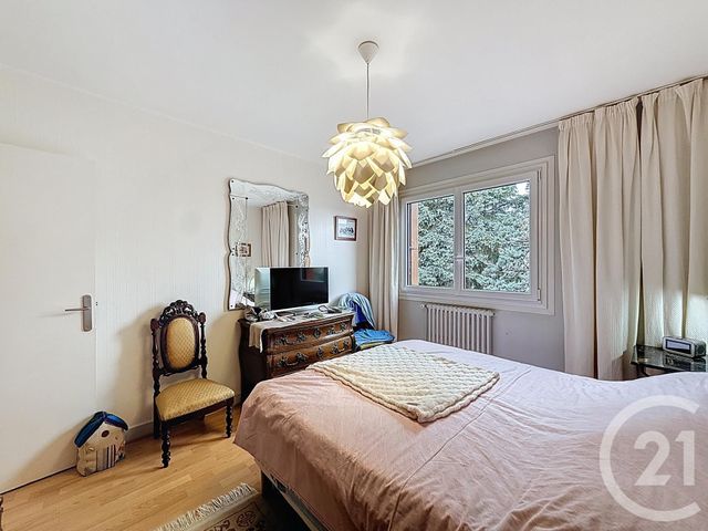 Appartement F4 à vendre - 4 pièces - 78.67 m2 - FONTAINEBLEAU - 77 - ILE-DE-FRANCE - Century 21 Agence Babut