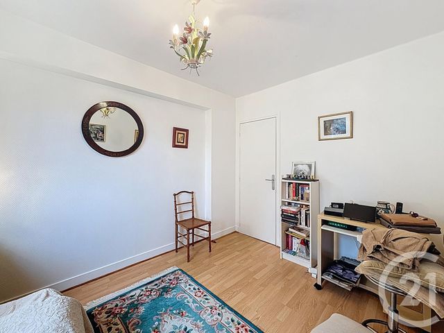 Appartement F4 à vendre - 4 pièces - 78.67 m2 - FONTAINEBLEAU - 77 - ILE-DE-FRANCE - Century 21 Agence Babut