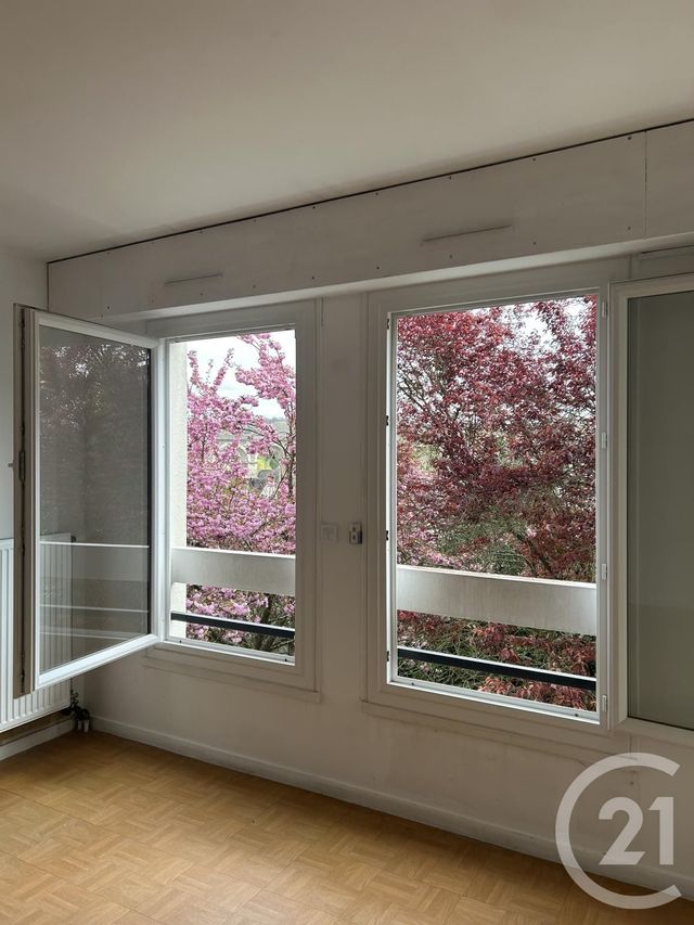 Appartement à vendre - 4 pièces - 82.07 m2 - AVON - 77 - ILE-DE-FRANCE - Century 21 Agence Babut