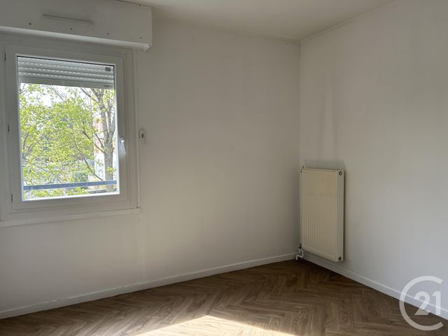 Appartement à vendre - 4 pièces - 82.07 m2 - AVON - 77 - ILE-DE-FRANCE - Century 21 Agence Babut