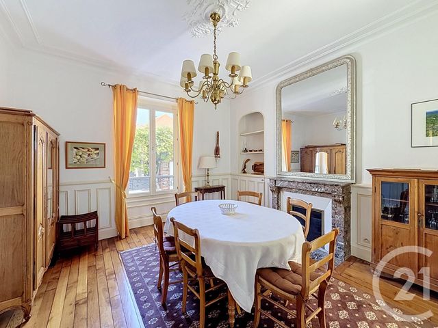 maison à vendre - 10 pièces - 227.0 m2 - FONTAINEBLEAU - 77 - ILE-DE-FRANCE - Century 21 Agence Babut