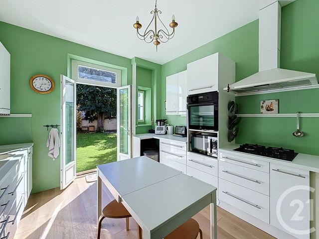 maison à vendre - 10 pièces - 227.0 m2 - FONTAINEBLEAU - 77 - ILE-DE-FRANCE - Century 21 Agence Babut