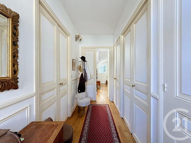 maison à vendre - 10 pièces - 227.0 m2 - FONTAINEBLEAU - 77 - ILE-DE-FRANCE - Century 21 Agence Babut