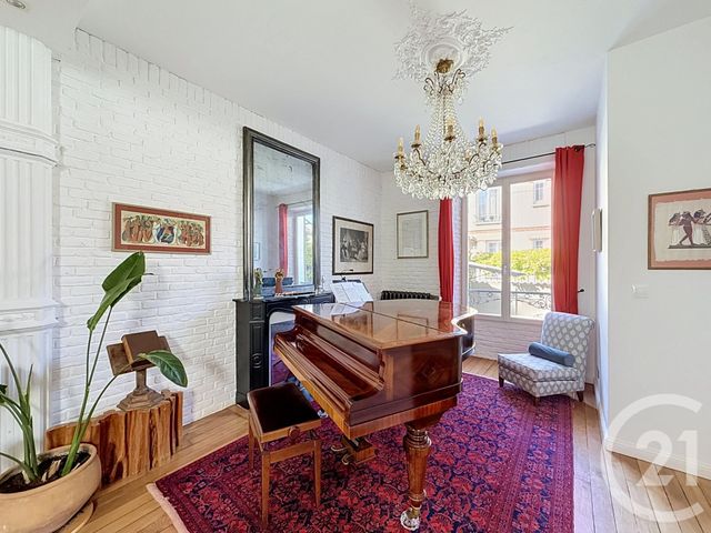 maison à vendre - 10 pièces - 227.0 m2 - FONTAINEBLEAU - 77 - ILE-DE-FRANCE - Century 21 Agence Babut