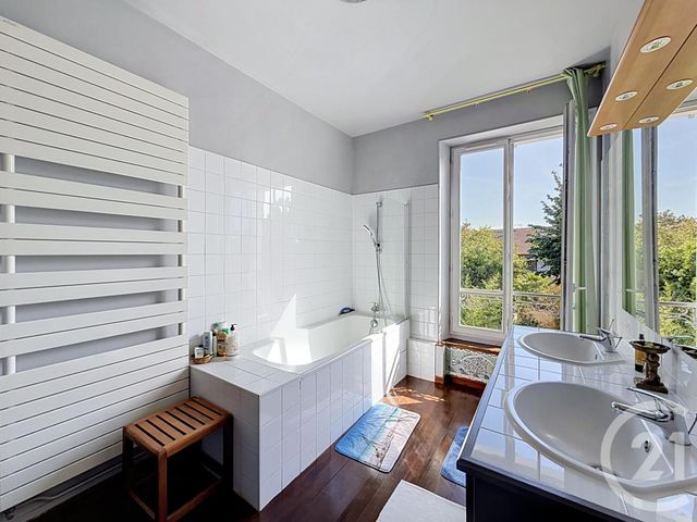 maison à vendre - 10 pièces - 227.0 m2 - FONTAINEBLEAU - 77 - ILE-DE-FRANCE - Century 21 Agence Babut