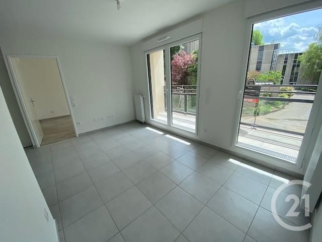 Appartement à louer - 2 pièces - 39.17 m2 - FONTAINEBLEAU - 77 - ILE-DE-FRANCE - Century 21 Agence Babut