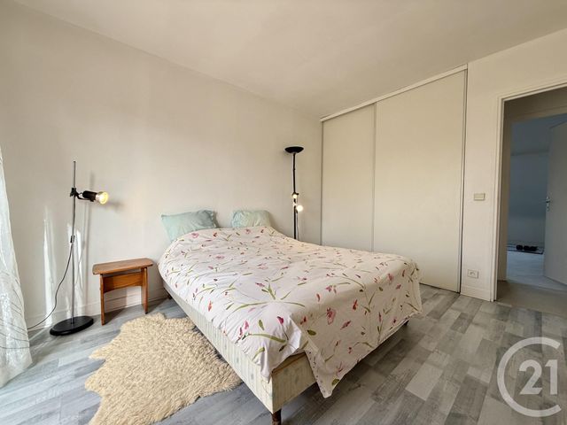 maison à vendre - 7 pièces - 184.0 m2 - VULAINES SUR SEINE - 77 - ILE-DE-FRANCE - Century 21 Agence Babut