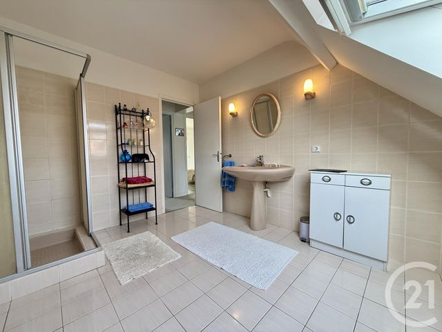 maison à vendre - 7 pièces - 184.0 m2 - VULAINES SUR SEINE - 77 - ILE-DE-FRANCE - Century 21 Agence Babut