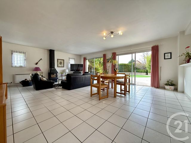 maison à vendre - 7 pièces - 184.0 m2 - VULAINES SUR SEINE - 77 - ILE-DE-FRANCE - Century 21 Agence Babut