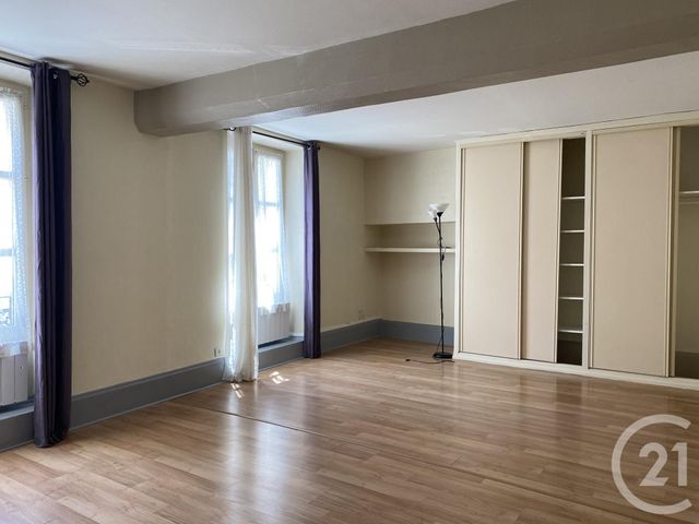 Appartement à louer - 2 pièces - 47.88 m2 - FONTAINEBLEAU - 77 - ILE-DE-FRANCE - Century 21 Agence Babut