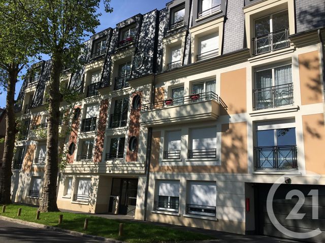 Appartement à louer - 3 pièces - 57.51 m2 - AVON - 77 - ILE-DE-FRANCE - Century 21 Agence Babut