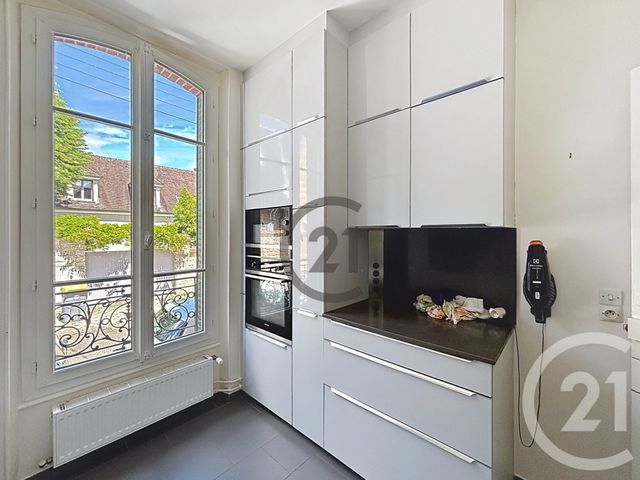 maison à vendre - 5 pièces - 116.0 m2 - FONTAINEBLEAU - 77 - ILE-DE-FRANCE - Century 21 Agence Babut