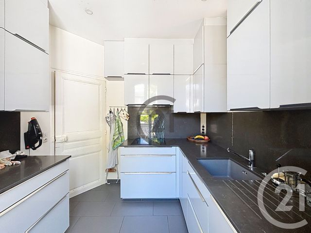 maison à vendre - 5 pièces - 116.0 m2 - FONTAINEBLEAU - 77 - ILE-DE-FRANCE - Century 21 Agence Babut