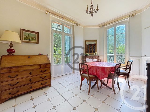 maison à vendre - 5 pièces - 116.0 m2 - FONTAINEBLEAU - 77 - ILE-DE-FRANCE - Century 21 Agence Babut