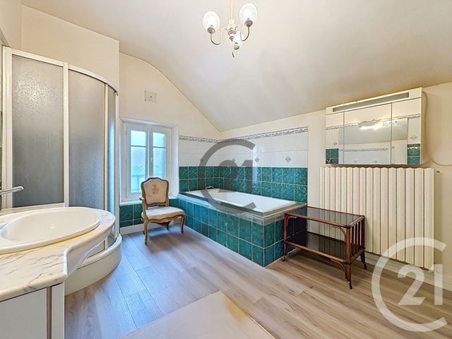 maison à vendre - 5 pièces - 116.0 m2 - FONTAINEBLEAU - 77 - ILE-DE-FRANCE - Century 21 Agence Babut
