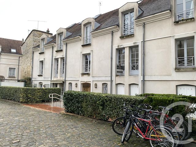 Appartement à louer - 2 pièces - 54.01 m2 - FONTAINEBLEAU - 77 - ILE-DE-FRANCE - Century 21 Agence Babut