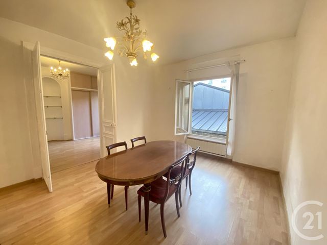 Appartement F4 à vendre - 4 pièces - 92.44 m2 - FONTAINEBLEAU - 77 - ILE-DE-FRANCE - Century 21 Agence Babut