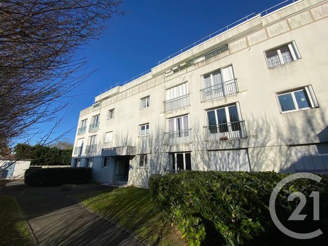 Appartement à vendre - 3 pièces - 60.44 m2 - AVON - 77 - ILE-DE-FRANCE - Century 21 Agence Babut