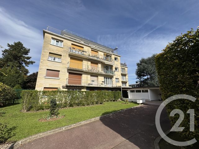 Appartement Studio à vendre - 1 pièce - 28.4 m2 - FONTAINEBLEAU - 77 - ILE-DE-FRANCE - Century 21 Agence Babut