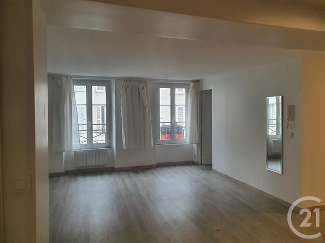 Appartement à louer - 2 pièces - 45.14 m2 - FONTAINEBLEAU - 77 - ILE-DE-FRANCE - Century 21 Agence Babut