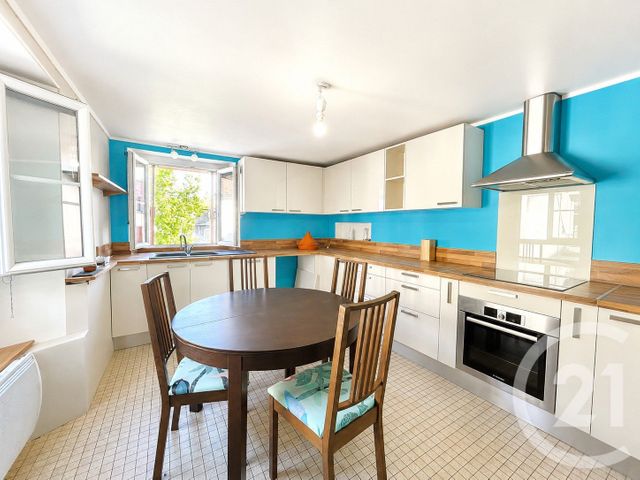 Appartement 5 pieces à vendre - 5 pièces - 108.72 m2 - FONTAINEBLEAU - 77 - ILE-DE-FRANCE - Century 21 Agence Babut