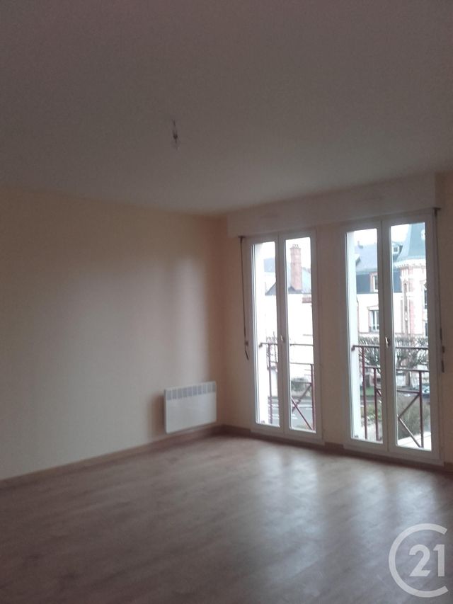 Appartement à louer FONTAINEBLEAU