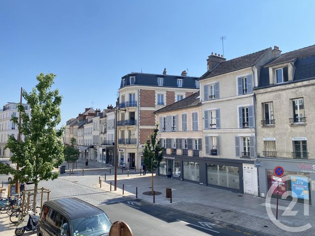 Appartement à louer - 2 pièces - 39.98 m2 - FONTAINEBLEAU - 77 - ILE-DE-FRANCE - Century 21 Agence Babut