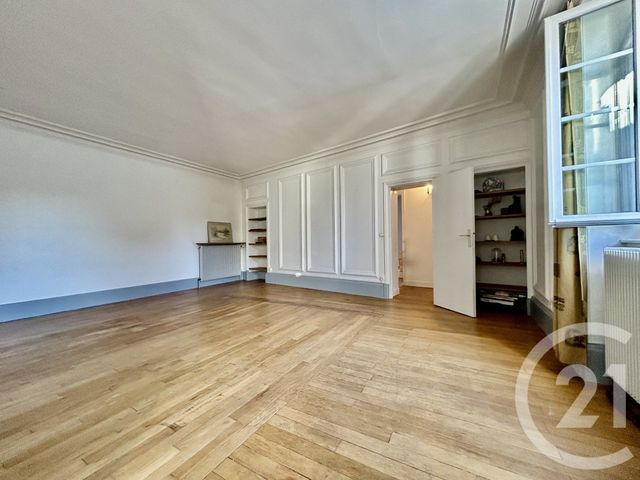 Appartement à vendre - 4 pièces - 99.37 m2 - FONTAINEBLEAU - 77 - ILE-DE-FRANCE - Century 21 Agence Babut