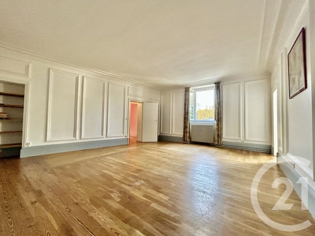 Appartement à vendre - 4 pièces - 99.37 m2 - FONTAINEBLEAU - 77 - ILE-DE-FRANCE - Century 21 Agence Babut