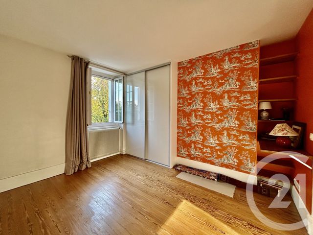 Appartement à vendre - 4 pièces - 99.37 m2 - FONTAINEBLEAU - 77 - ILE-DE-FRANCE - Century 21 Agence Babut