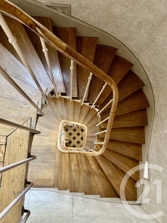 Appartement à vendre - 4 pièces - 99.37 m2 - FONTAINEBLEAU - 77 - ILE-DE-FRANCE - Century 21 Agence Babut