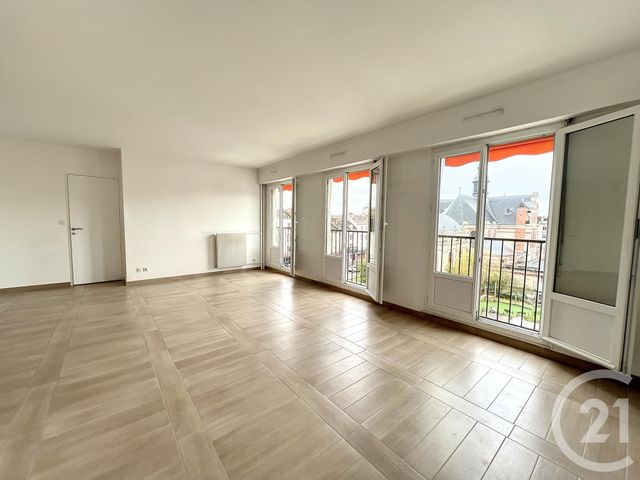 Appartement à vendre - 5 pièces - 93.49 m2 - FONTAINEBLEAU - 77 - ILE-DE-FRANCE - Century 21 Agence Babut