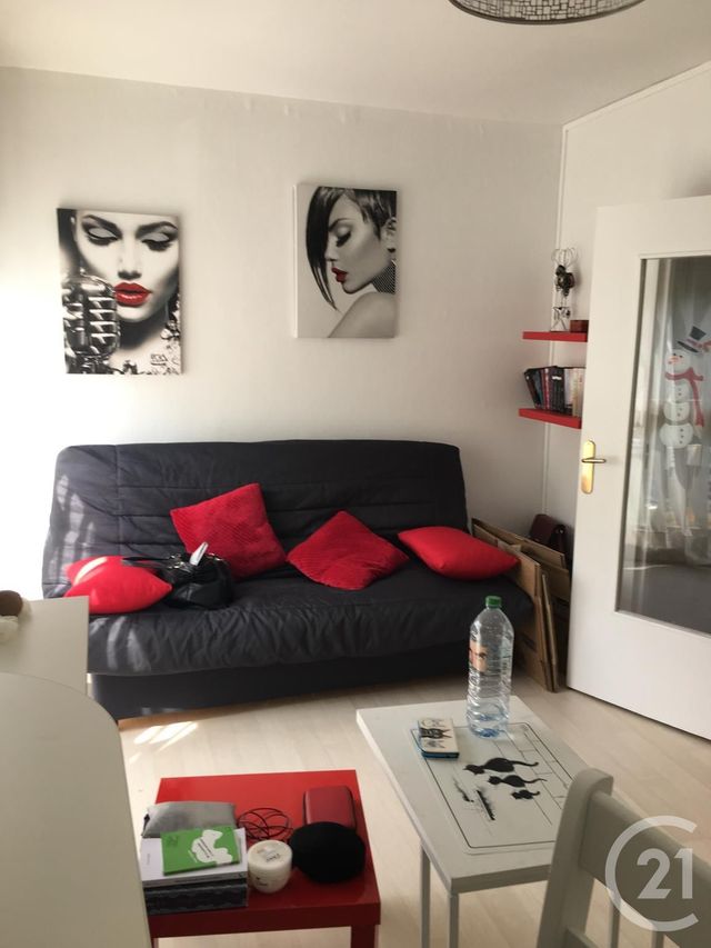 Studio à louer - 1 pièce - 18.29 m2 - AVON - 77 - ILE-DE-FRANCE - Century 21 Agence Babut