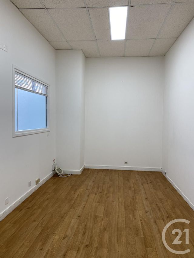 entreprise à louer - 65.0 m2 - BOURRON MARLOTTE - 77 - ILE-DE-FRANCE - Century 21 Agence Babut