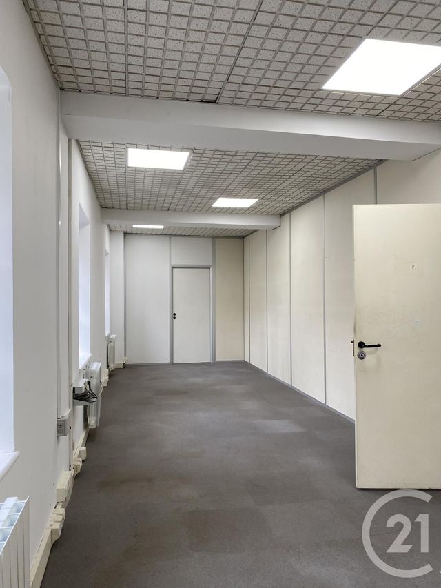 entreprise à louer - 28.76 m2 - BOURRON MARLOTTE - 77 - ILE-DE-FRANCE - Century 21 Agence Babut