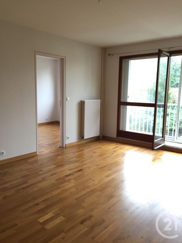 Appartement à louer - 3 pièces - 59.13 m2 - AVON - 77 - ILE-DE-FRANCE - Century 21 Agence Babut